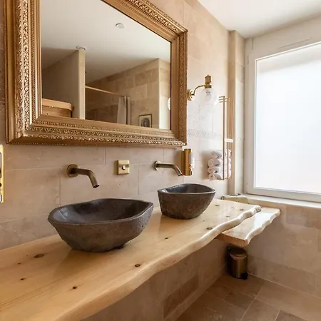 Lejlighed L'avant Gardiste ~ Sauna ~ Jacuzzi ~ Triplex La Sentinelle