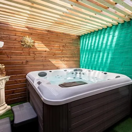 Lejlighed L'avant Gardiste ~ Sauna ~ Jacuzzi ~ Triplex La Sentinelle